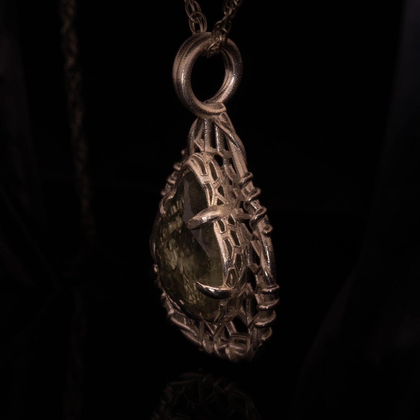 Hand Cut Montana Sapphire Pendant Necklace in Sterling Silver – Dreamcatcher Reimagined, One of a Kind 1023 Sterling silver, Montana Sapphire, green sapphire