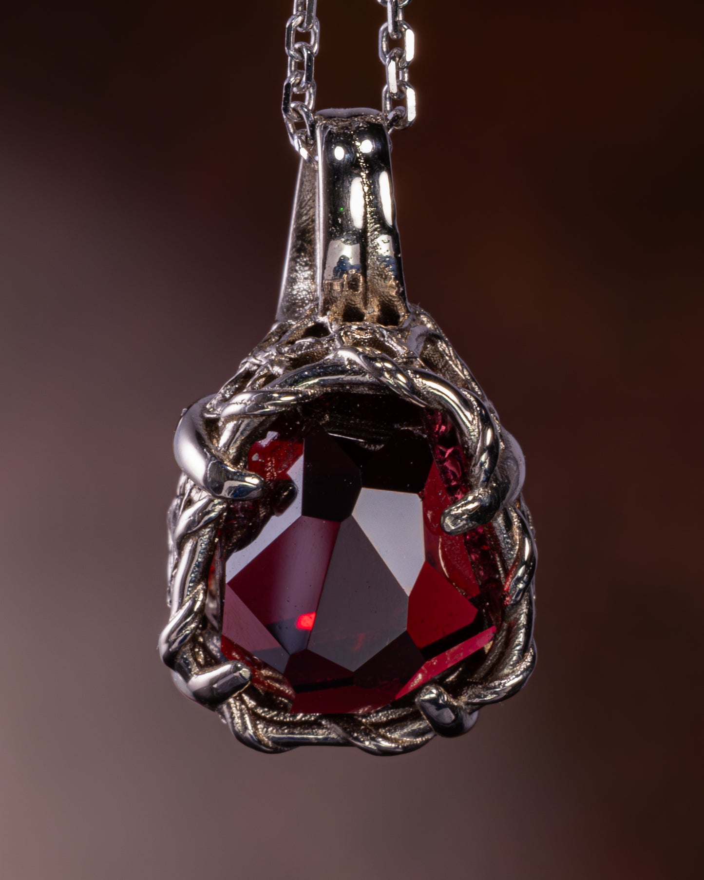 14k White Gold Garnet Pendant, Fine Jewelry, item 1037