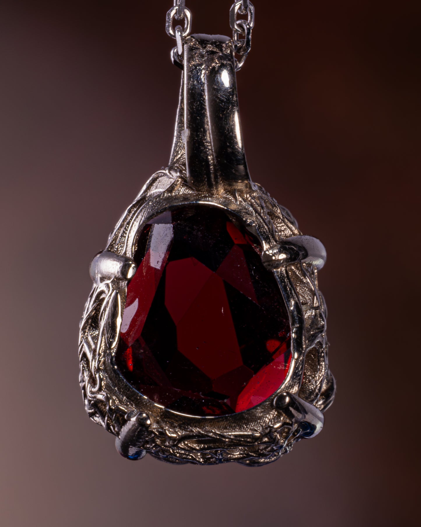 14k White Gold Garnet Pendant, Fine Jewelry, item 1037