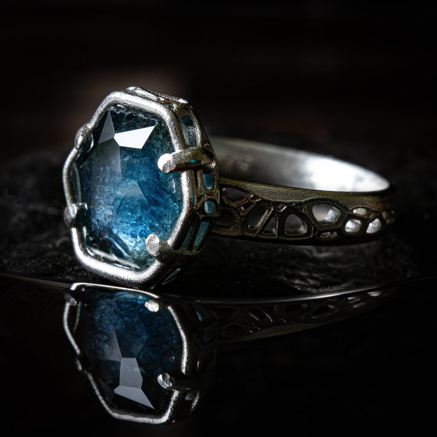 Montana Sapphire Ring Hand Cut Solitaire in Sterling Silver, item 1021 sapphire, silver