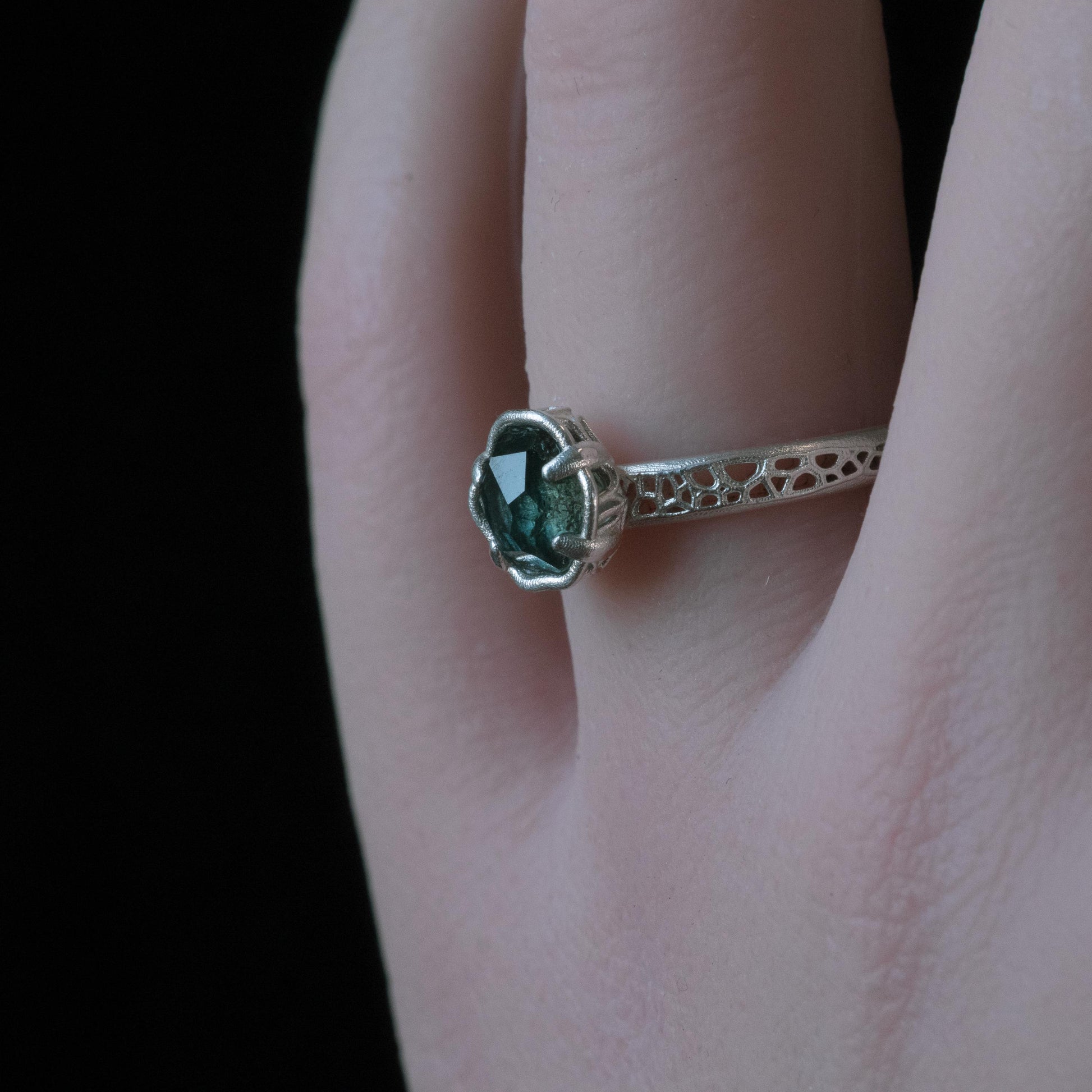 Hand Cut Montana Sapphire Solitaire Ring in Sterling Silver, item 1020 silver, sapphire