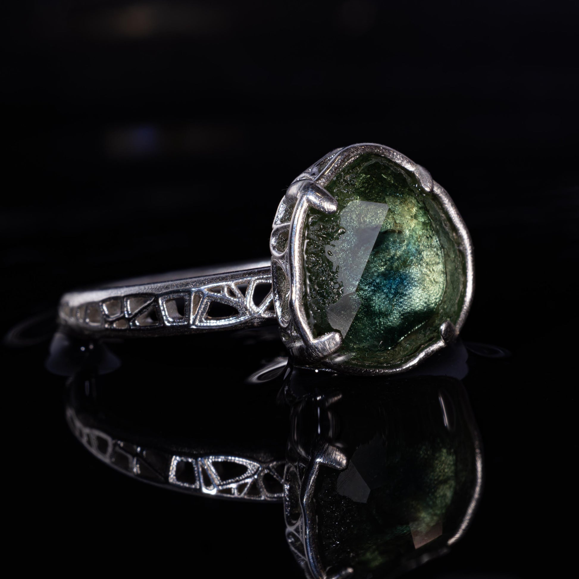 Hand Cut Montana Sapphire Solitaire Ring in Sterling Silver, item 1016 silver, sapphire