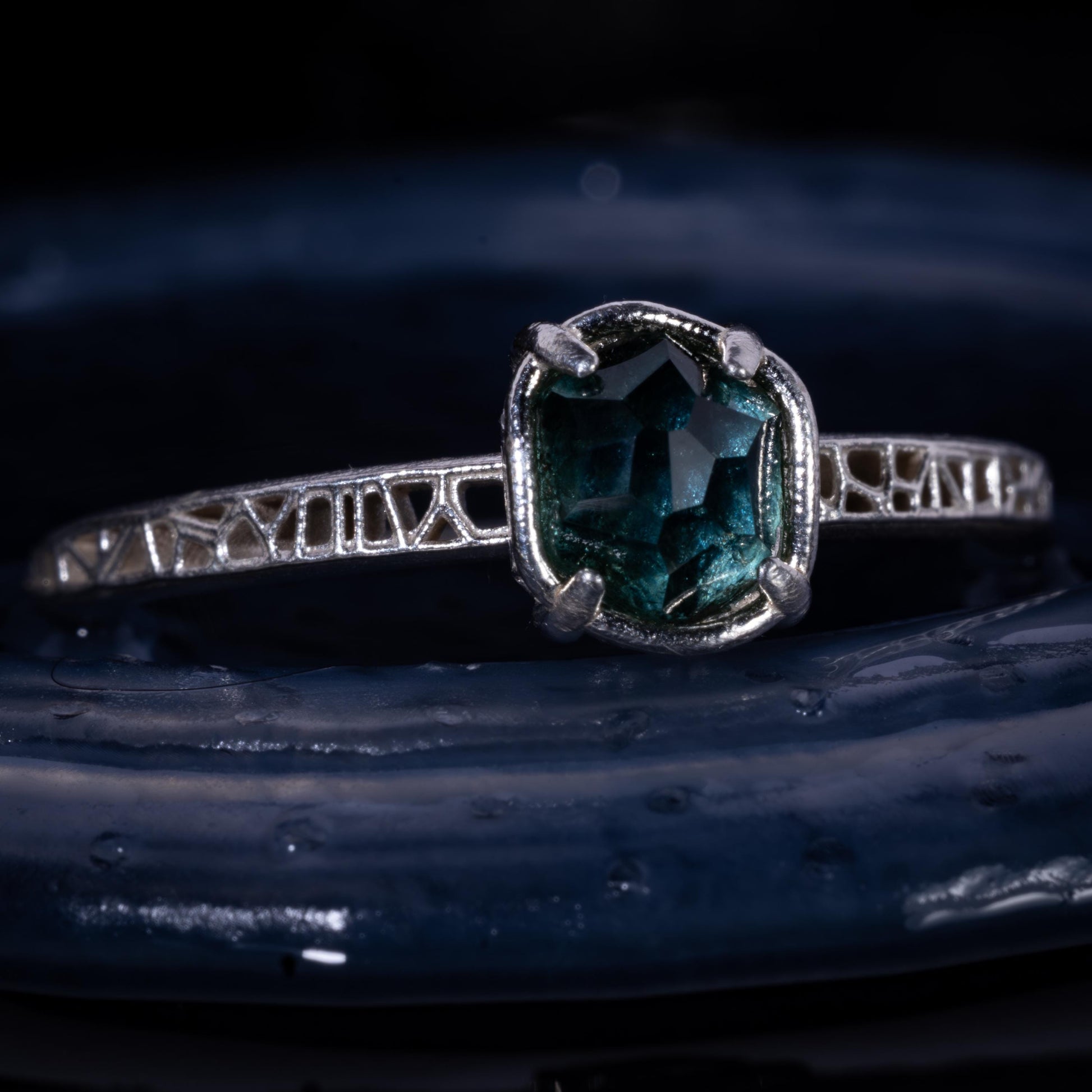 Hand Cut Montana Sapphire Solitaire Ring in Sterling Silver, item 1025 silver, sapphire