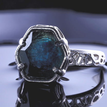 Montana Sapphire Ring Hand Cut Solitaire in Sterling Silver, item 1021 sapphire, silver