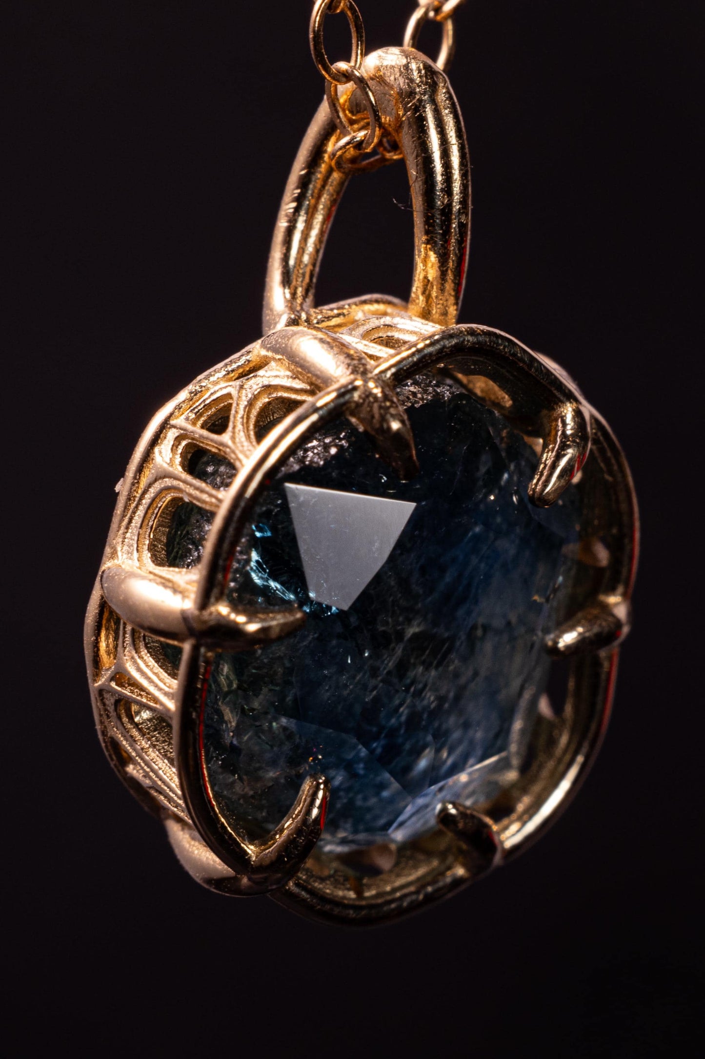 Hand Cut Montana Sapphire Pendant in 14k Yellow Gold 