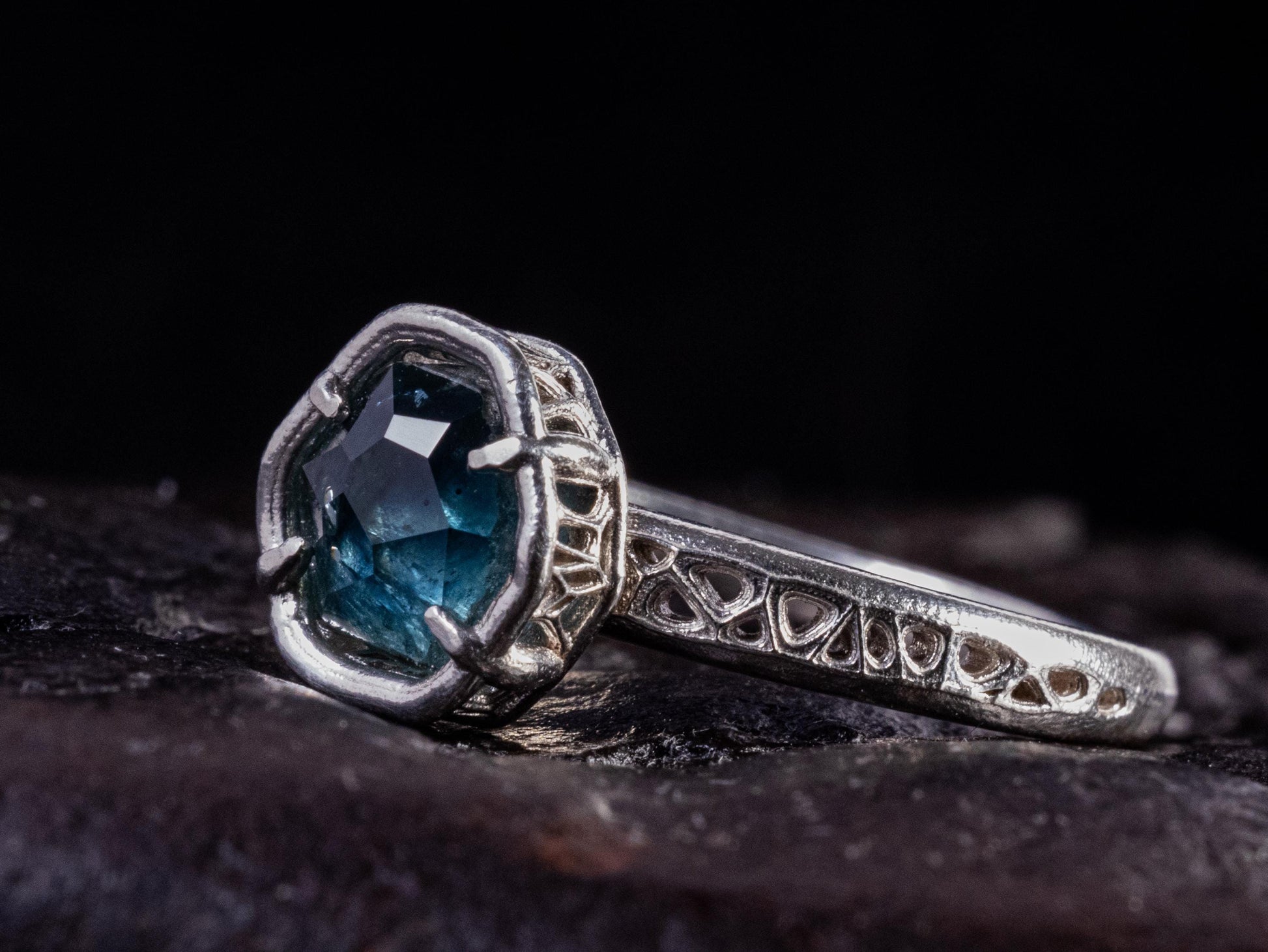 Montana Sapphire Ring – Teal Blue Sapphire in Sterling Silver – Size 7.5 – One of a Kind Artisan Ring 