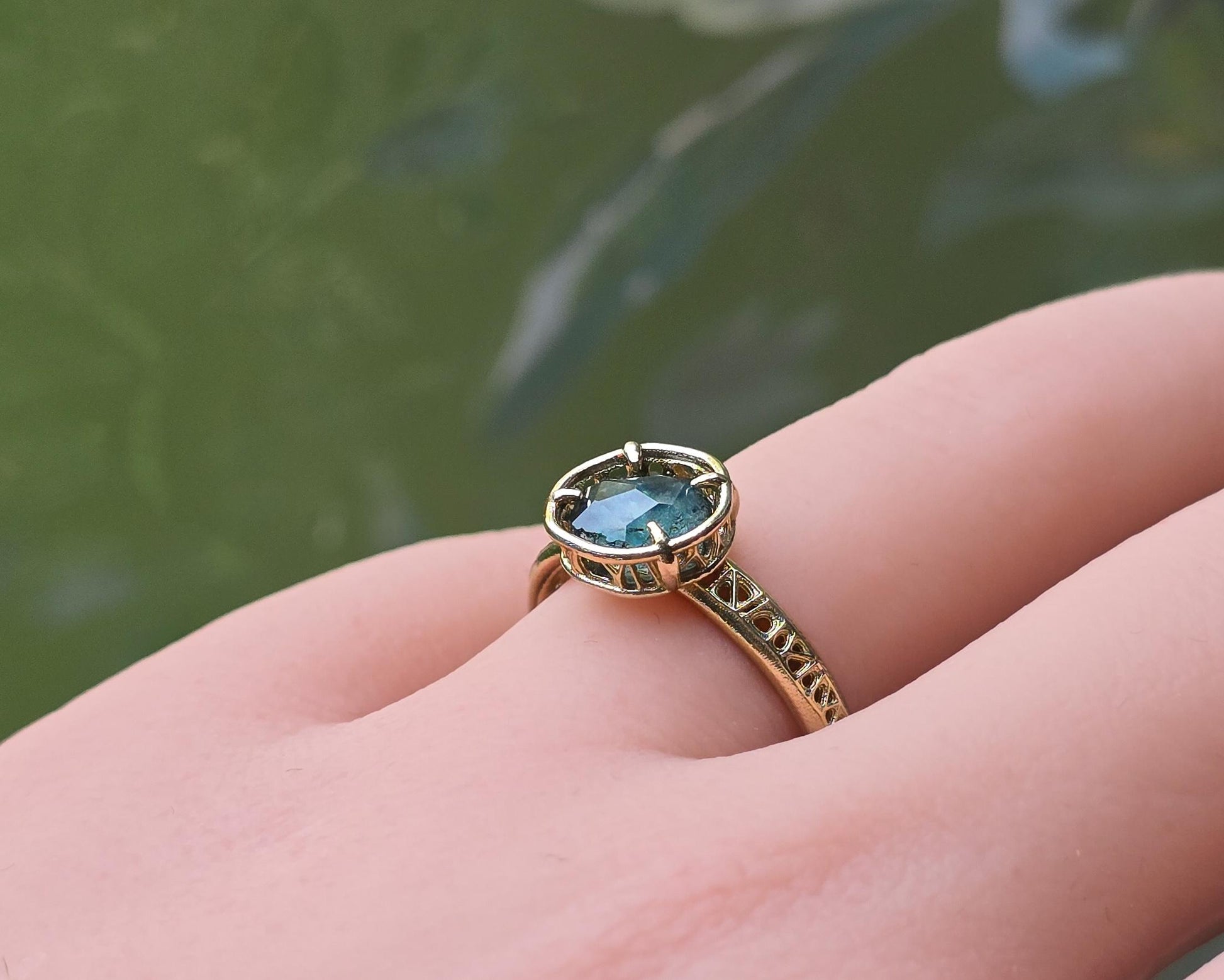 Hand Cut Montana Sapphire Ring – Teal Green Sapphire in 14k Gold – One of a Kind Sapphire Ring – Size 7.5 1068 