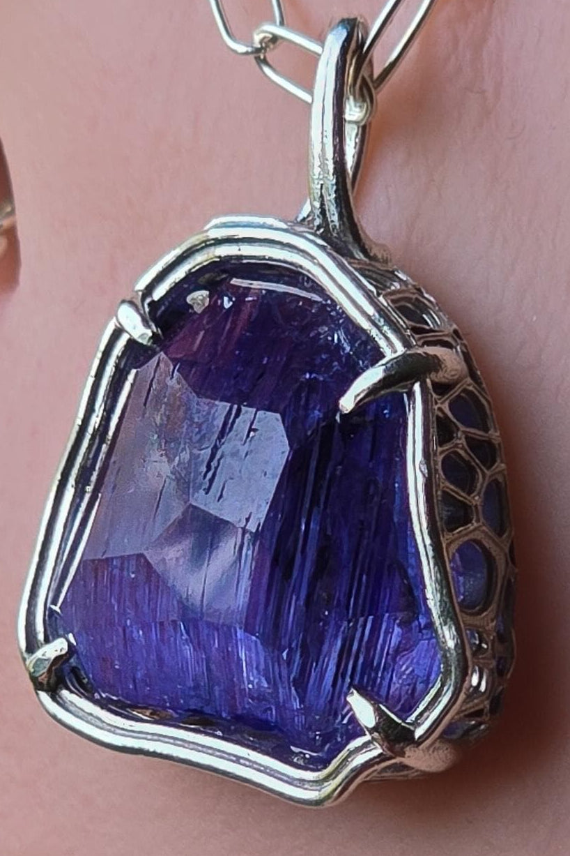 Large Tanzanite Pendant – ~6 Carat Hand Cut Tanzanite in Sterling Silver – 18mm Statement Pendant with Chain 