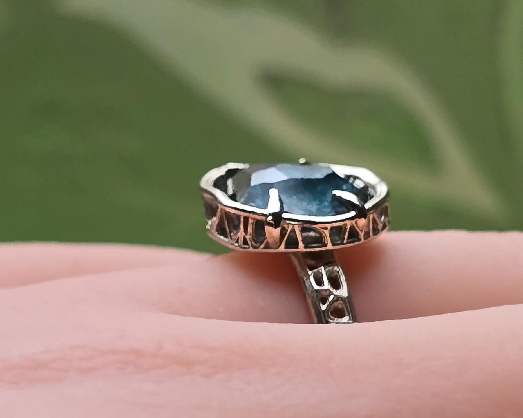 Montana Sapphire Ring in 14k White Gold, 3.14 Carat, 9mm Blue Sapphire, One of a Kind 