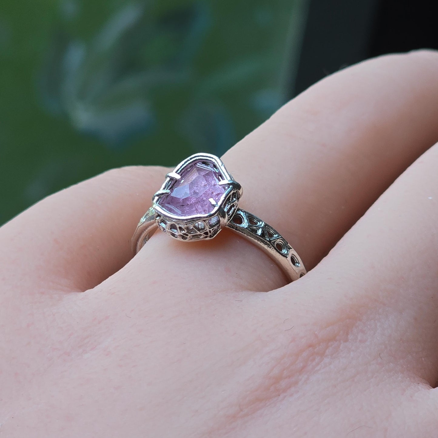 Hand cut Pink Natural Morganite Ring Sterling Silver, Crystal Ring, Rustic Handmade Jewelry 