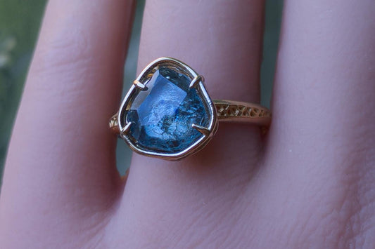 Hand Cut Montana Sapphire Ring in 14k Gold | Unheated Sapphire Engagement Ring | One of a Kind Artisan Ring | Size 8.25 