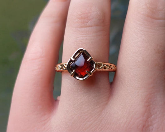 Natural Red Spinel Ring in 14K Yellow Gold, One of a Kind Organic Gemstone Ring 