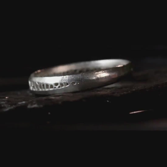 Sterling Silver Band Ring with Organic Lattice design 1031
